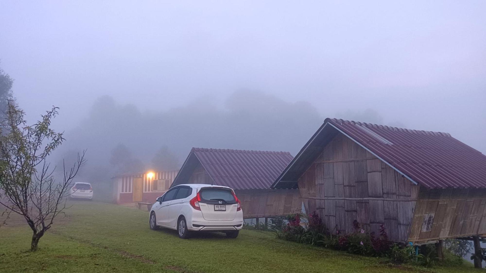ไร่นิธิสุนทร Nithisoonthon Farmstay Мае Хонг Сон Екстериор снимка