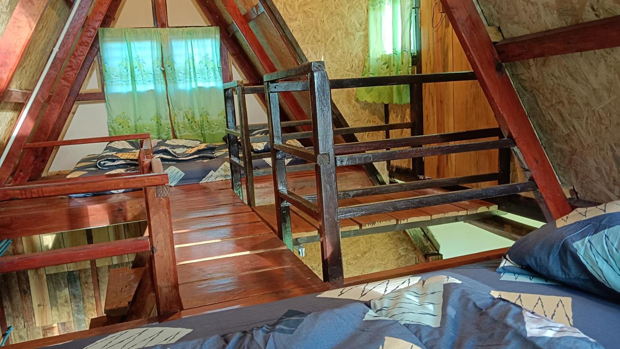ไร่นิธิสุนทร Nithisoonthon Farmstay Мае Хонг Сон Екстериор снимка